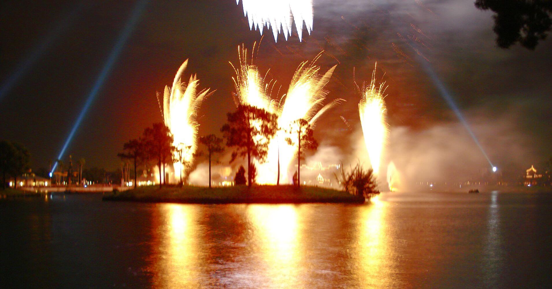 Fuegos Artificiales. Hollywood Studios. Orlando, Florida. Estados Unidos.