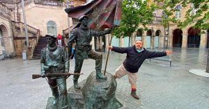 Gudaris Vascos. Gernika, Viaje Road Trip País Vasco en Autocaravana.