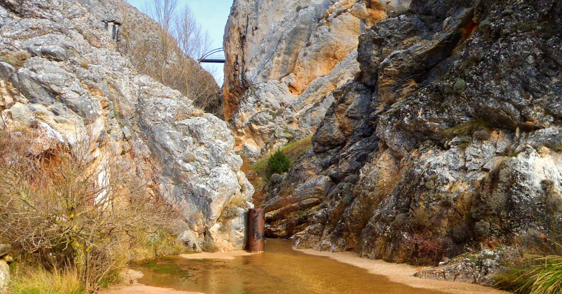 Inicio Ferrata de Pasarela de Espeja de San Marcelino, Soria. Castilla y León.