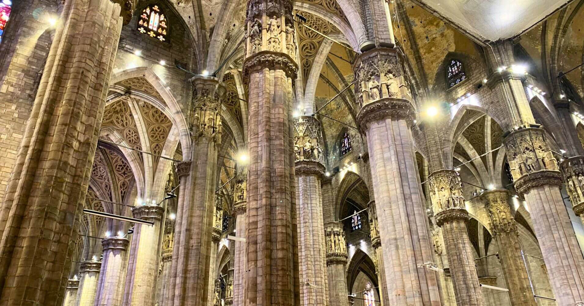 Interior de la Catedral de Milán. Lombardía, Italia.