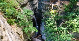 La Angostura, Parque Estatal Watkins Glen. Nueva York, Estados Unidos.