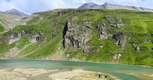 Lago Alpino Margaritzenspeicher. Grossglockner, Carintia. Austria.