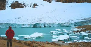 Lago Glaciar del Monte Edith Cavell, Parque Nacional Jasper. Alberta. Canadá.