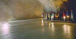 Lago Helado Cueva Glaciar Eisriesenwelt. Werfen, Salzburgo, Austria.