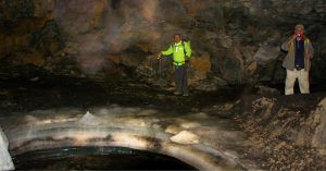 Lago Helado de la Gruta de Hielo de Casteret. Parque Nacional de Ordesa. Huesca, Aragón.