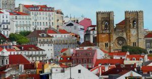 Lisboa Catedral Se Portugal.