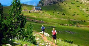 Llegando al Refugio. Trekking Cavalls dels Vent. Caballos del Viento. Parque Natural Cadí Mointxeró. Cataunya.