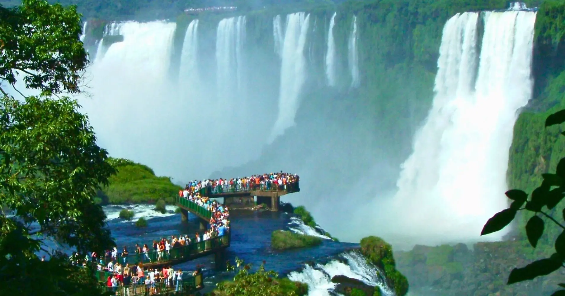 Mirador Cataratas de Iguazú desde el Aire.