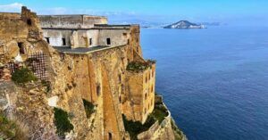 Mirador de Terra Murata en la Isla de Procida. Nápoles, Italia.