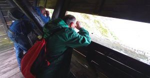 Mirador Observatorio de Aves de Isla del Norte o Monte Agudo. Acampada en Islas Cíes. Pontevedra, Galicia.