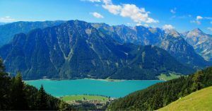 Montañas Parque Natural Karwendel. Tirol, Austria. Baviera, Alemania.