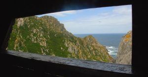 Observatorio de Aves. Isla del Medio o del Faro. Islas Cíes. Pontevedra, Galicia.
