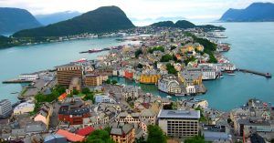 Panorámica de Ålesund y el Art Nouveau, Noruega.