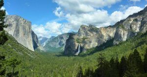 Panorámica Yosenita National Park. California, Estados Unidos.