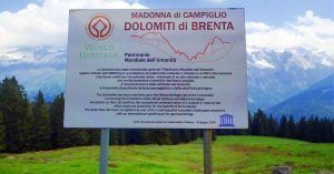 Parque Natural Adamello Brenta. Patrimonio de la Humanidad. Madona di Campiglio, Véneto. Italia.