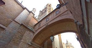 Pasadizo de la Catedral de Toledo al Palacio Arzobispal. Toledo, Castilla La Mancha.
