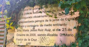 Placa Conmemorativa Fuente de las Covatillas.