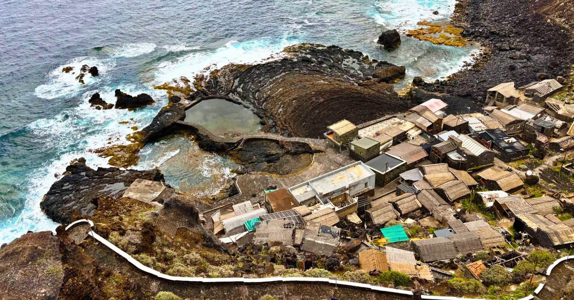 Pozo de las Calcosas. Viaje a El Hierro. Islas Canarias.