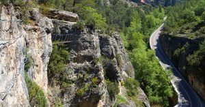 Puente Tibetano de la Vía Ferrata Estrecho de Priego. Cuenca, Castilla la Mancha.