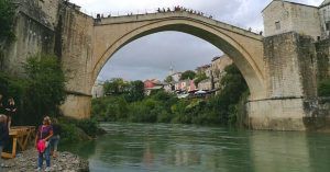 Puente Viejo de Mostar en Bosnia y Hercegovina.