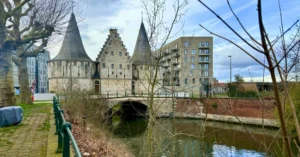 Puerta Medieval de Rabot en Gante. Bélgica.