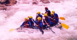 Rafting del Noguera Pallaresa. Rapidos. Sort, Pallars Sobirà. Lérida. Cataluña.