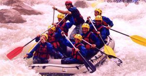 Rafting del Noguera Pallaresa. Sort, Pallars Sobirà. Lérida, en Catalunya.