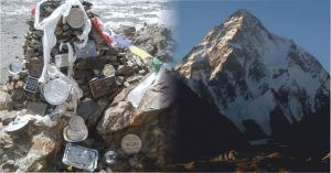 Recuerdos y Memoriales en el Campo Base del Pico K2, Pakistán.