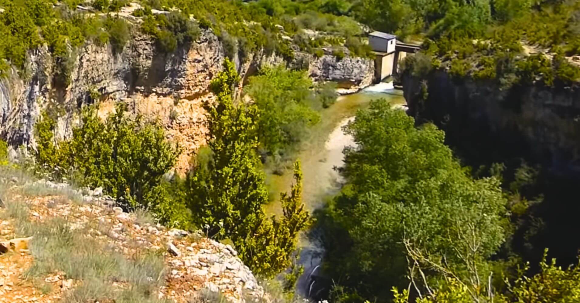Remontando el Cañón del Vero hacia el Barranco de Basender. Lecina, Huesca.