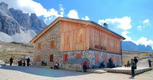 Rifugio di Lavaredo. Alpes Dolomitas. Tres Cimas di Lavaredo. Belluno, Véneto. Italia.