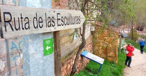 Ruta de las Esculturas. Bogarra, Albacete. Castilla la Mancha.