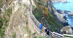 Pasarelas Ruta Fociño do Porco. Hocico del Guarro. Viveiro, Lugo. Galicia.