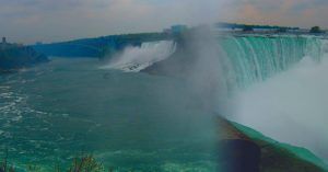 Salto de Las Cataratas del Niágara. Estados Unidos, Canadá.