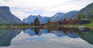 Sognefjord Fiordo de los Sueños. Vestlandet. Noruga.