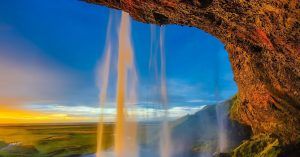 Sol de Media Noche. Cascadas de Islandia.