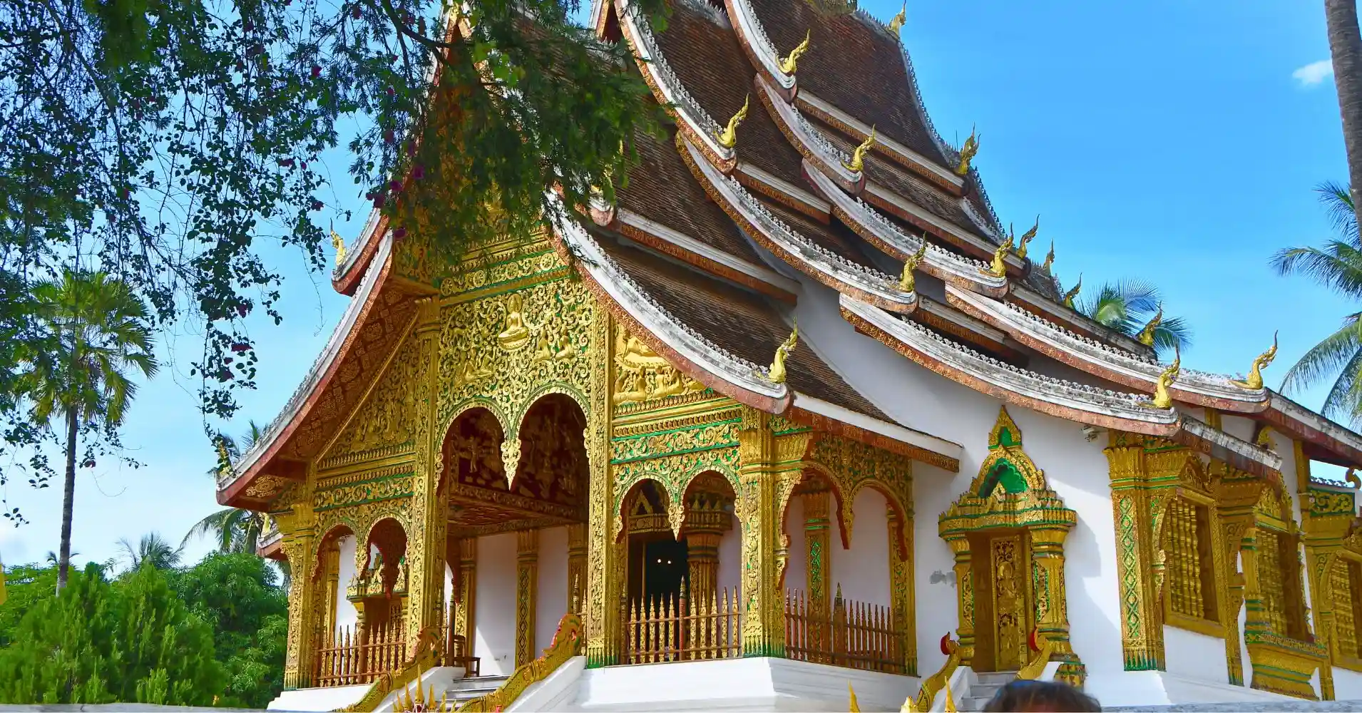 Templo de la Calle Sisavangvong Road en Luang Prabang.