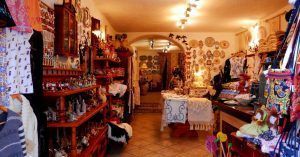 Tienda de Souvenirs. Óbidos Villa de las Reinas. Portugal.