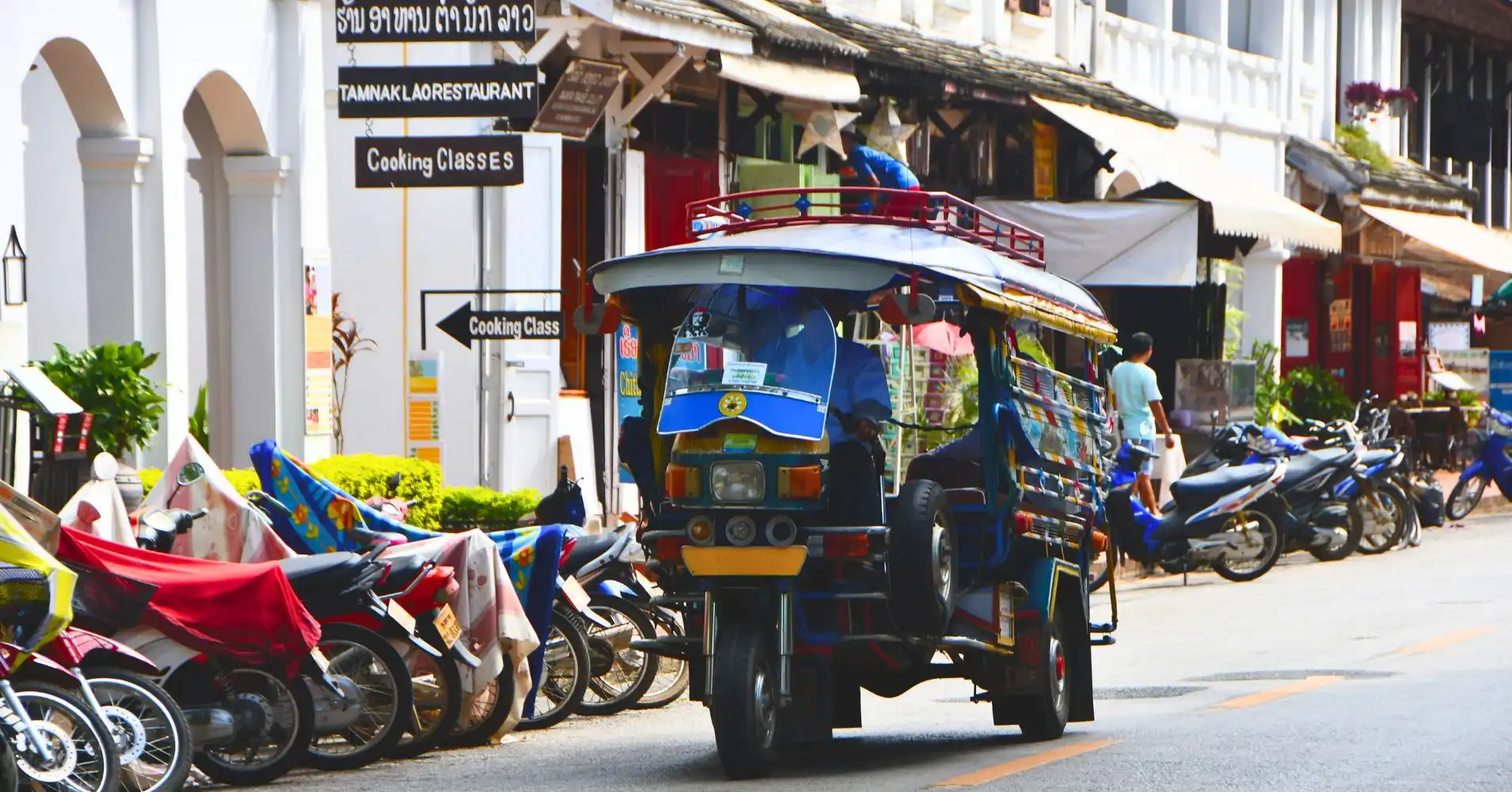 Transporte, Tuk Tuk en Laos.