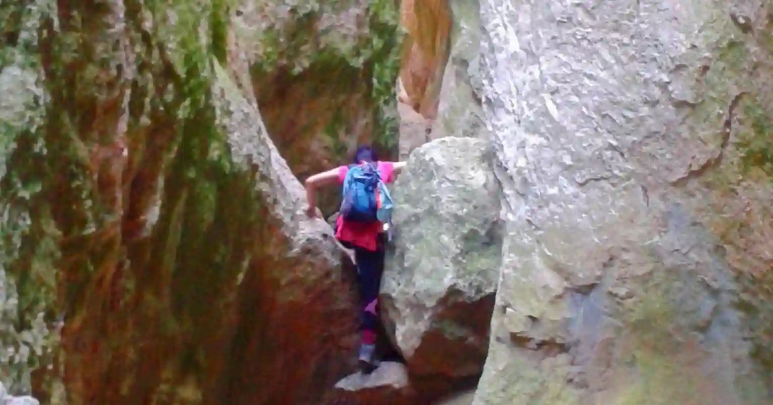 Trepadas en Caleja del Huergo. Ejulve. Teruel.