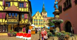 Turckheim, Plaza Medieval en Alsacia.
