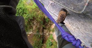 Vertical de la Vía Ferrata Pozo El Milar. Desfiladero de la Hermida. Picos de Europa, Cantabria.