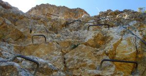 Vía Ferrata Norte del Cid. Grapas en Vertical. Petrer, Alicante. Comunidad Valenciana.