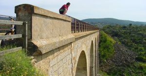 Viaducto Riscal del Cuervo. Vía Verde de la Jara. Toledo. Castilla la Mancha.