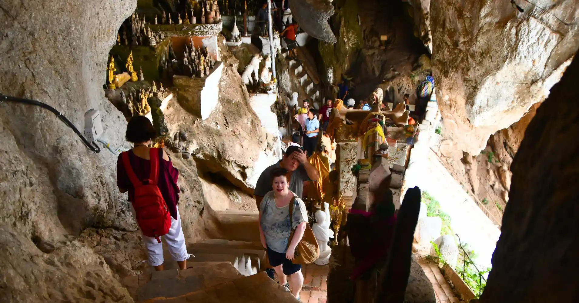 Visita a las Cuevas de Pak Ou. Laos.