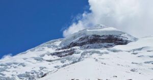 Volcán Nevado Cotopaxi. Cordillera de los Andes. Ecuador.