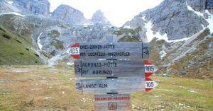 Vuelta a las tres Cimas de Lavaredo. Alpes Dolomitas. Belluno, Véneto. Italia.